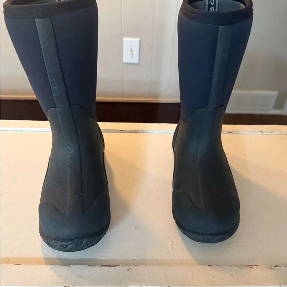 Bogs kids Tall Black Rain Boots